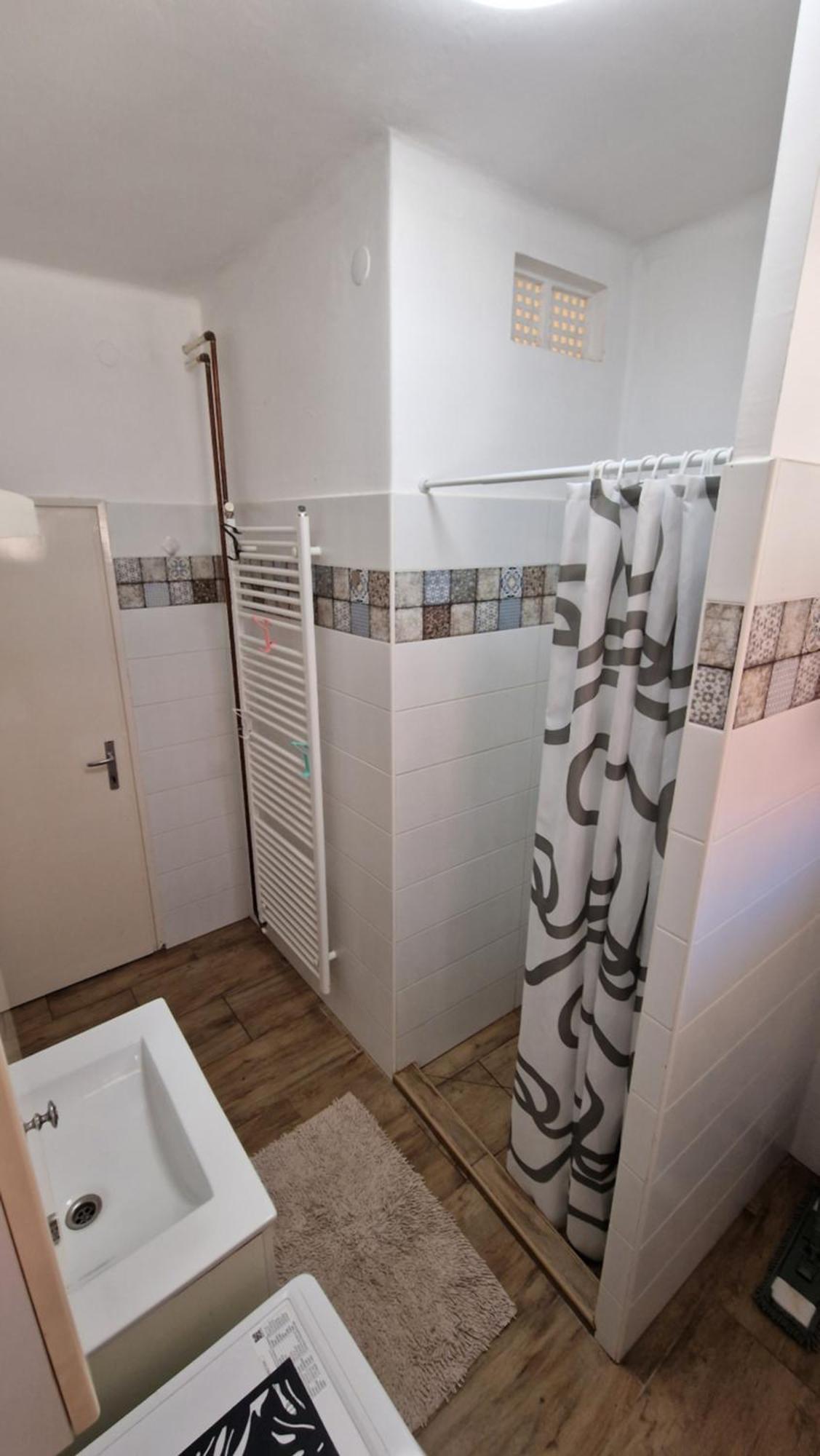 Inna Apartman Heviz Bagian luar foto